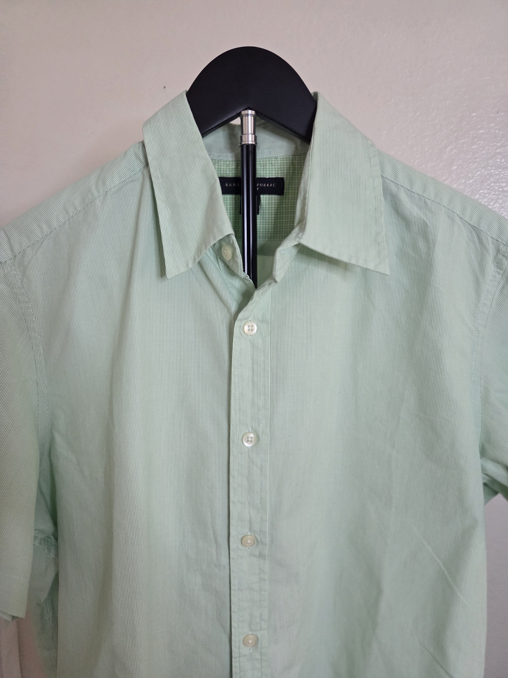 Banana Republic Light Green Short-Sleeve Button-Up Shirt